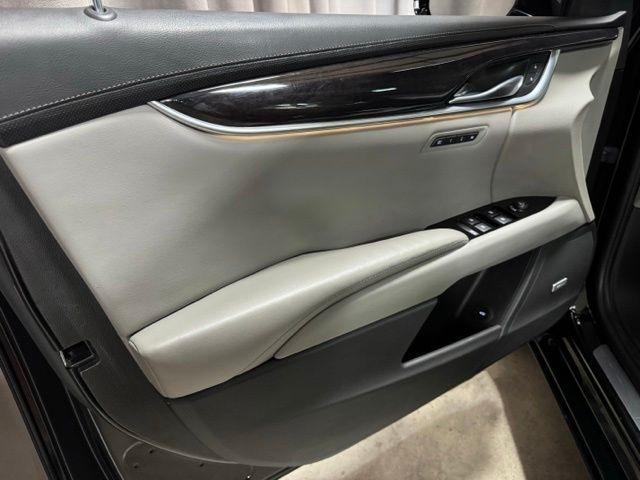Cadillac XTS Luxury FWD 2016