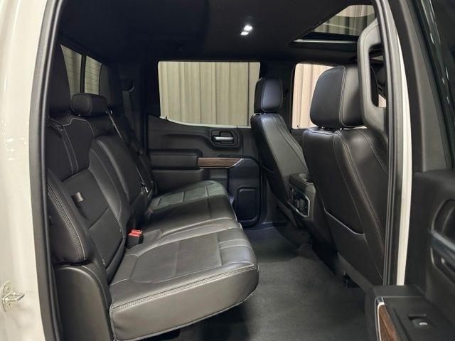 Chevrolet Silverado 1500 High Country Crew Cab 4WD 2021