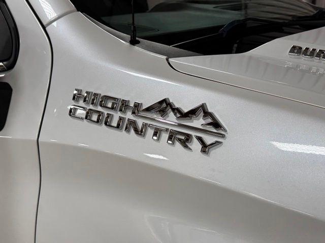 Chevrolet Silverado 1500 High Country Crew Cab 4WD 2021