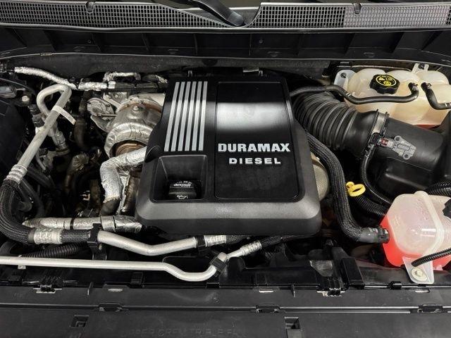 Chevrolet Silverado 1500 High Country Crew Cab 4WD 2021