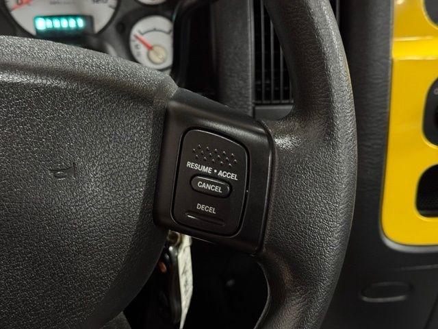 Dodge Ram 1500 SLT Long Bed 4WD 2005