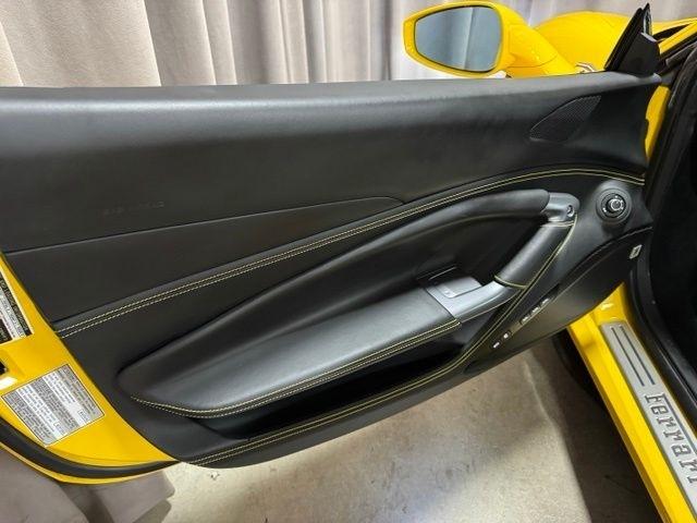 Ferrari F8 Tributo  2020