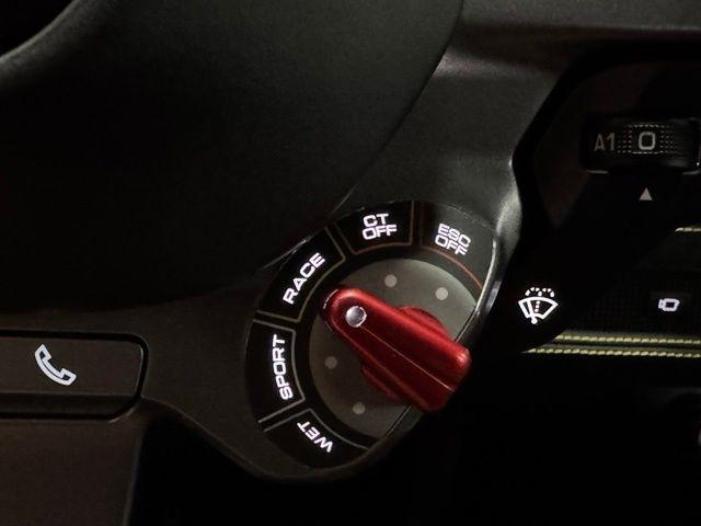 Ferrari F8 Tributo  2020