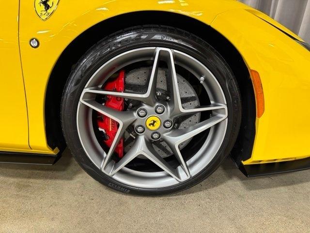 Ferrari F8 Tributo  2020