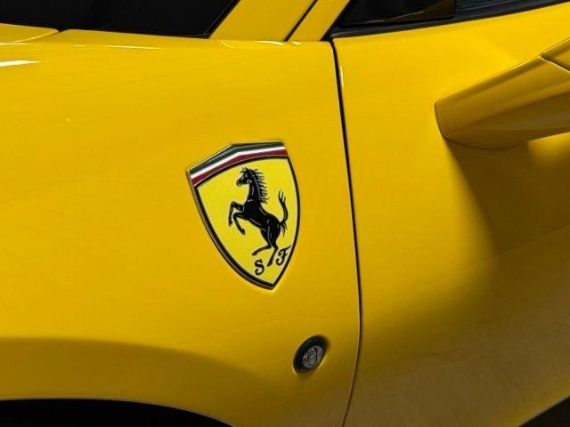 Ferrari F8 Tributo  2020