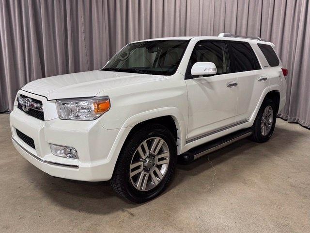 Toyota 4Runner Limited 4WD V6 2011