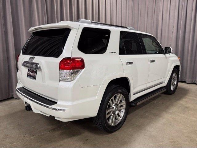 Toyota 4Runner Limited 4WD V6 2011