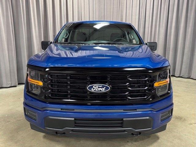 Ford F-150 XL 4WD 2024