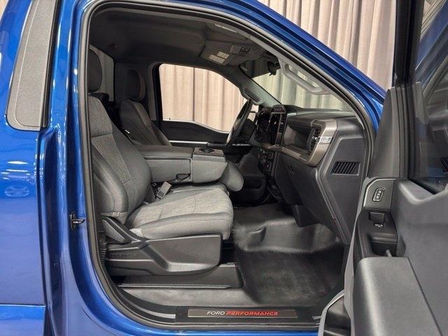 Ford F-150 XL 4WD 2024