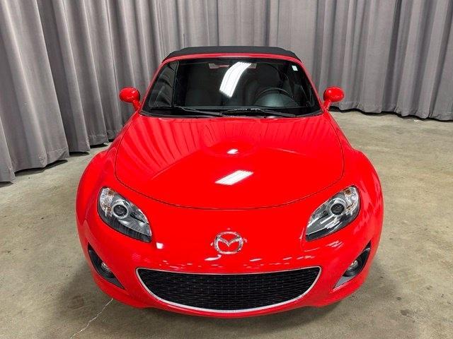 Mazda MX-5 Miata Grand Touring 2012