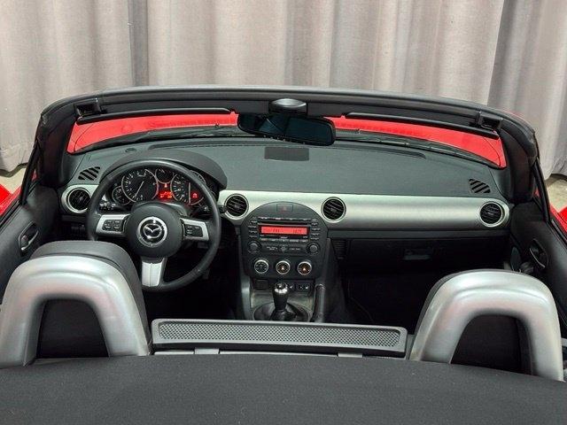 Mazda MX-5 Miata Grand Touring 2012