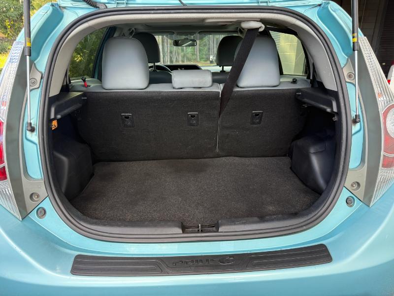 Toyota Prius c  2014 Toyota Prius c  2014