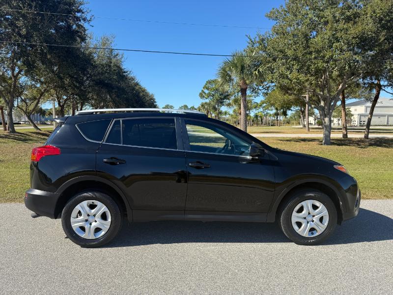 Toyota RAV4  2015