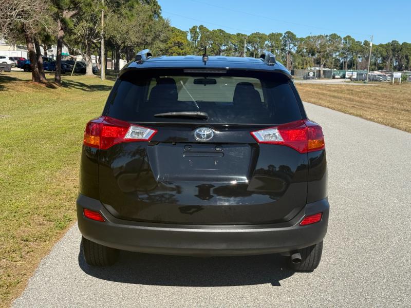 Toyota RAV4  2015