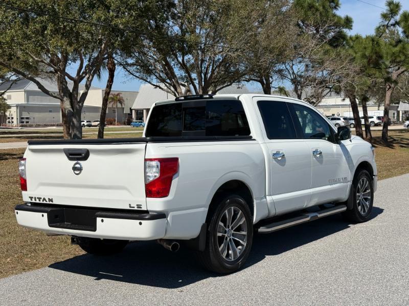 Nissan Titan  2018