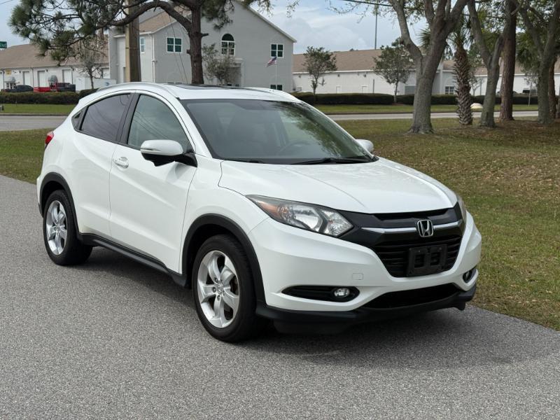 2016 Honda HR-V EX-L, 4WD,  Extra Clean