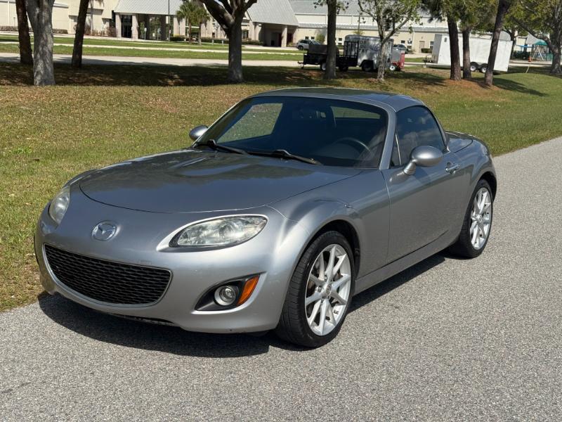 Mazda MX-5 Miata  2011