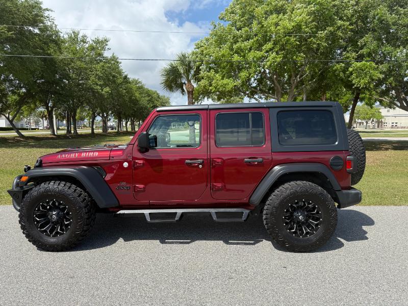 Jeep Wrangler  2021