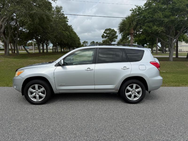 Toyota RAV4  2007