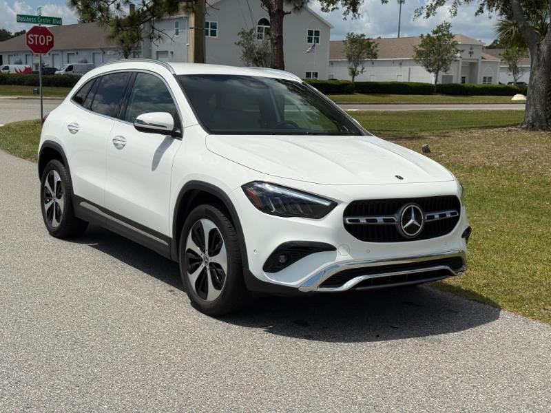 Mercedes-Benz GLA-Class  2025