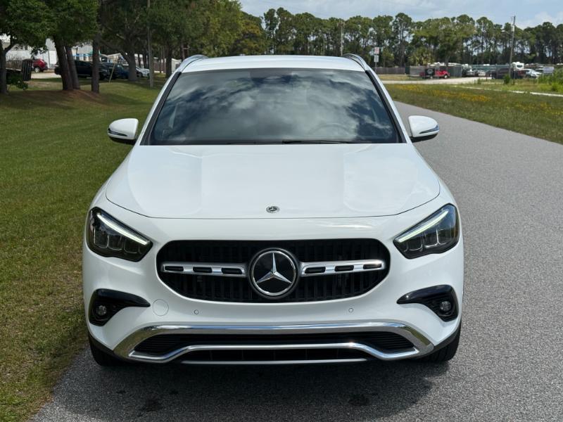 Mercedes-Benz GLA-Class  2025