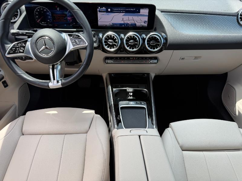 Mercedes-Benz GLA-Class  2025