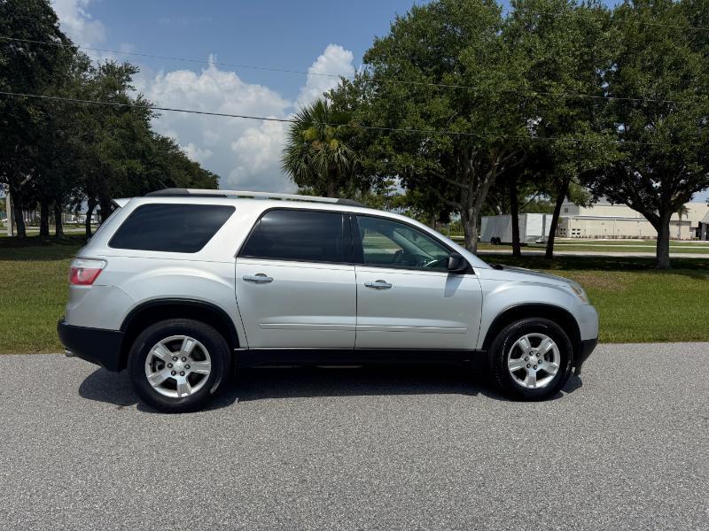 GMC Acadia  2011