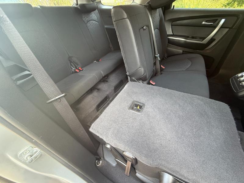 GMC Acadia  2011