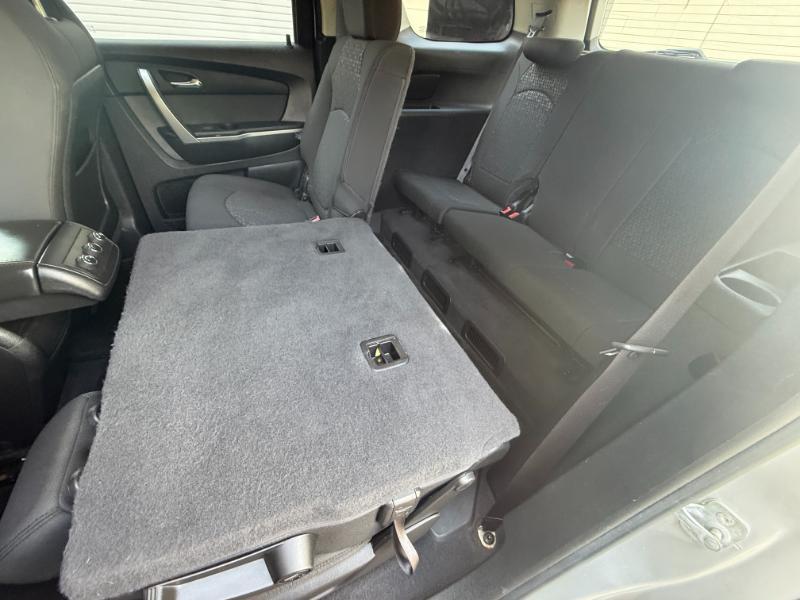 GMC Acadia  2011