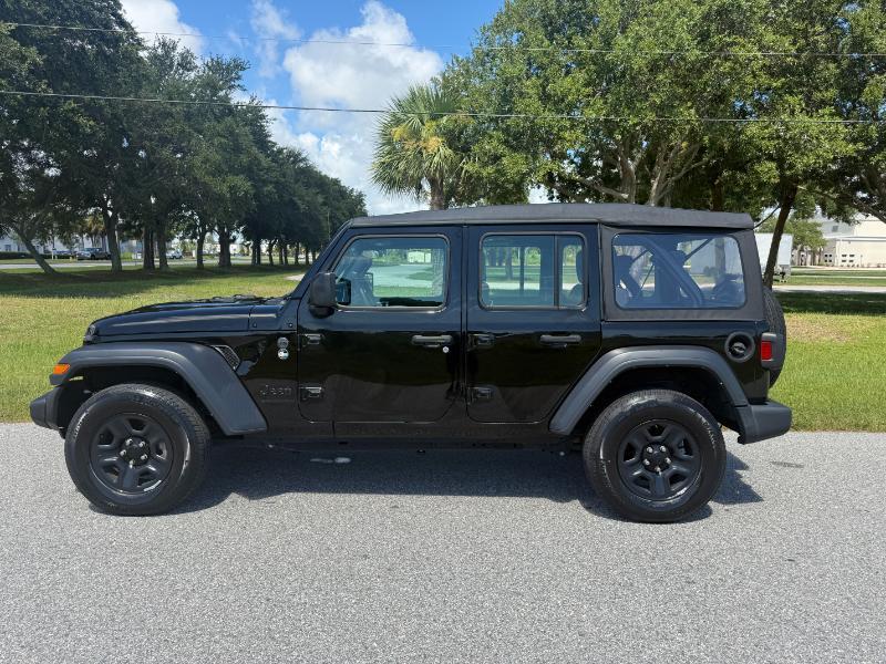 Jeep Wrangler  2023