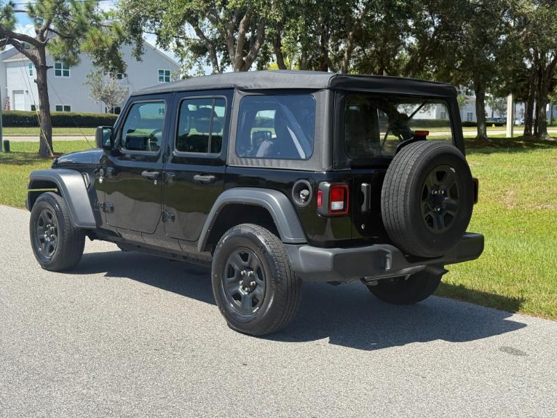 Jeep Wrangler  2023