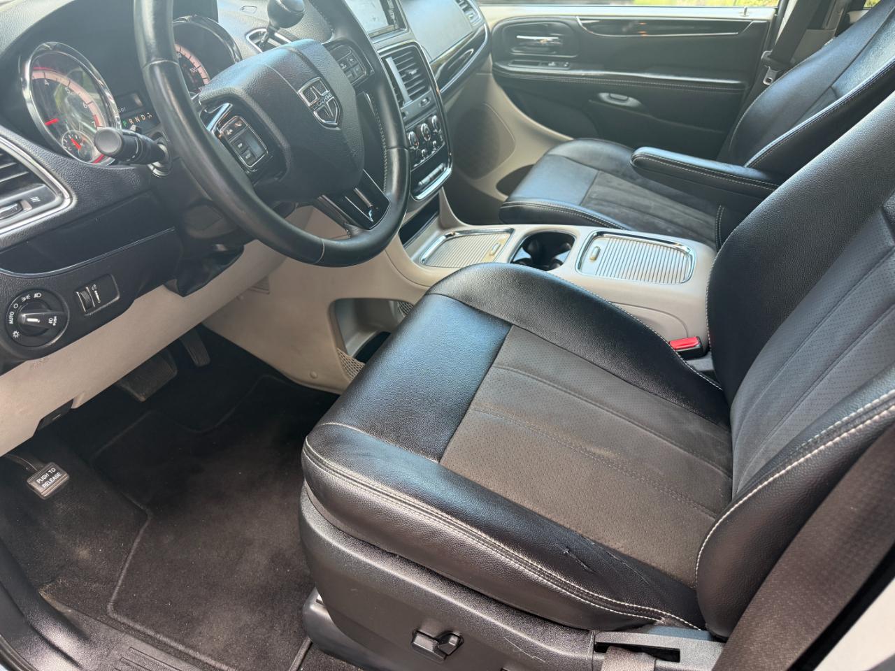 Dodge Grand Caravan  2019