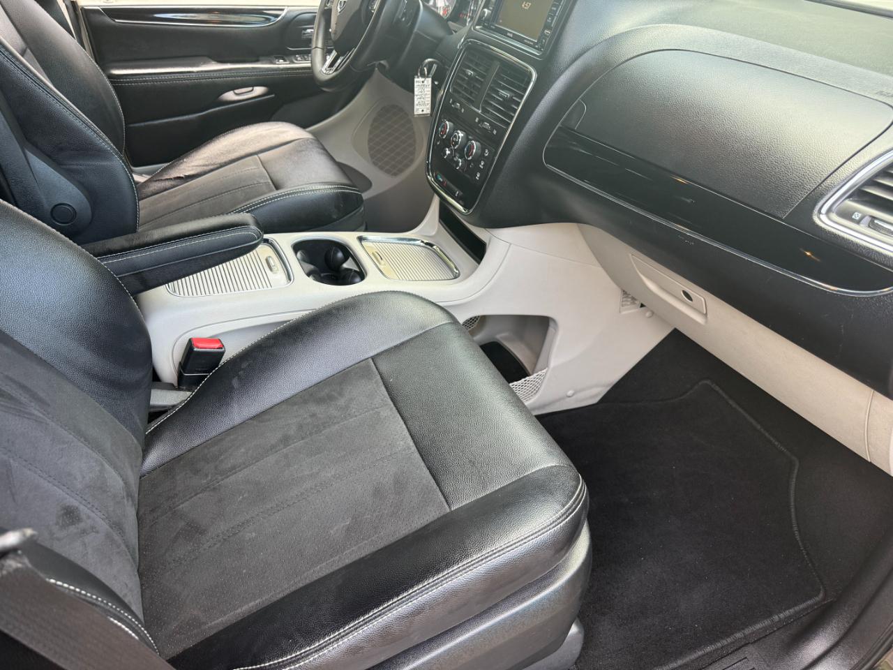 Dodge Grand Caravan  2019
