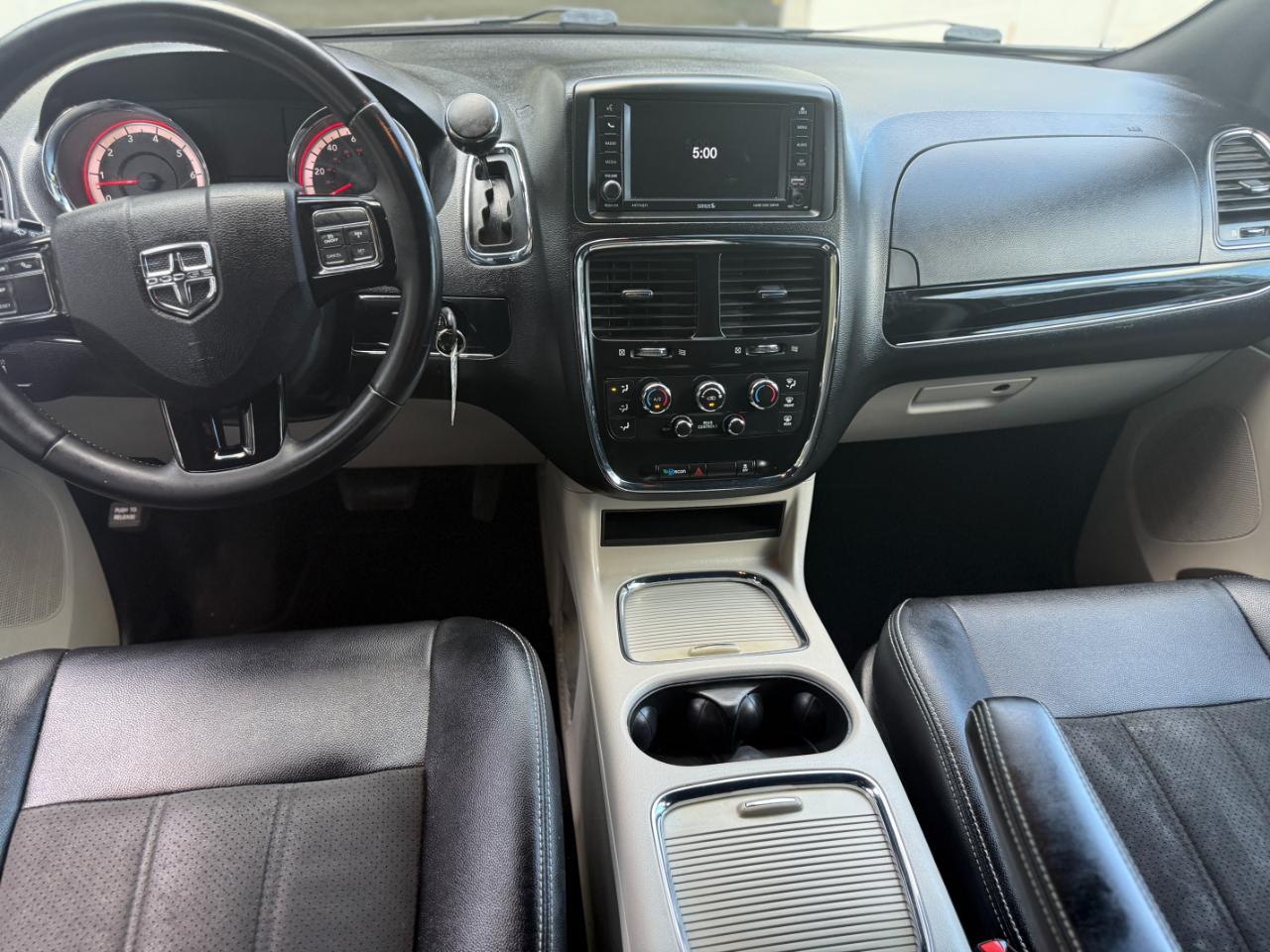 Dodge Grand Caravan  2019