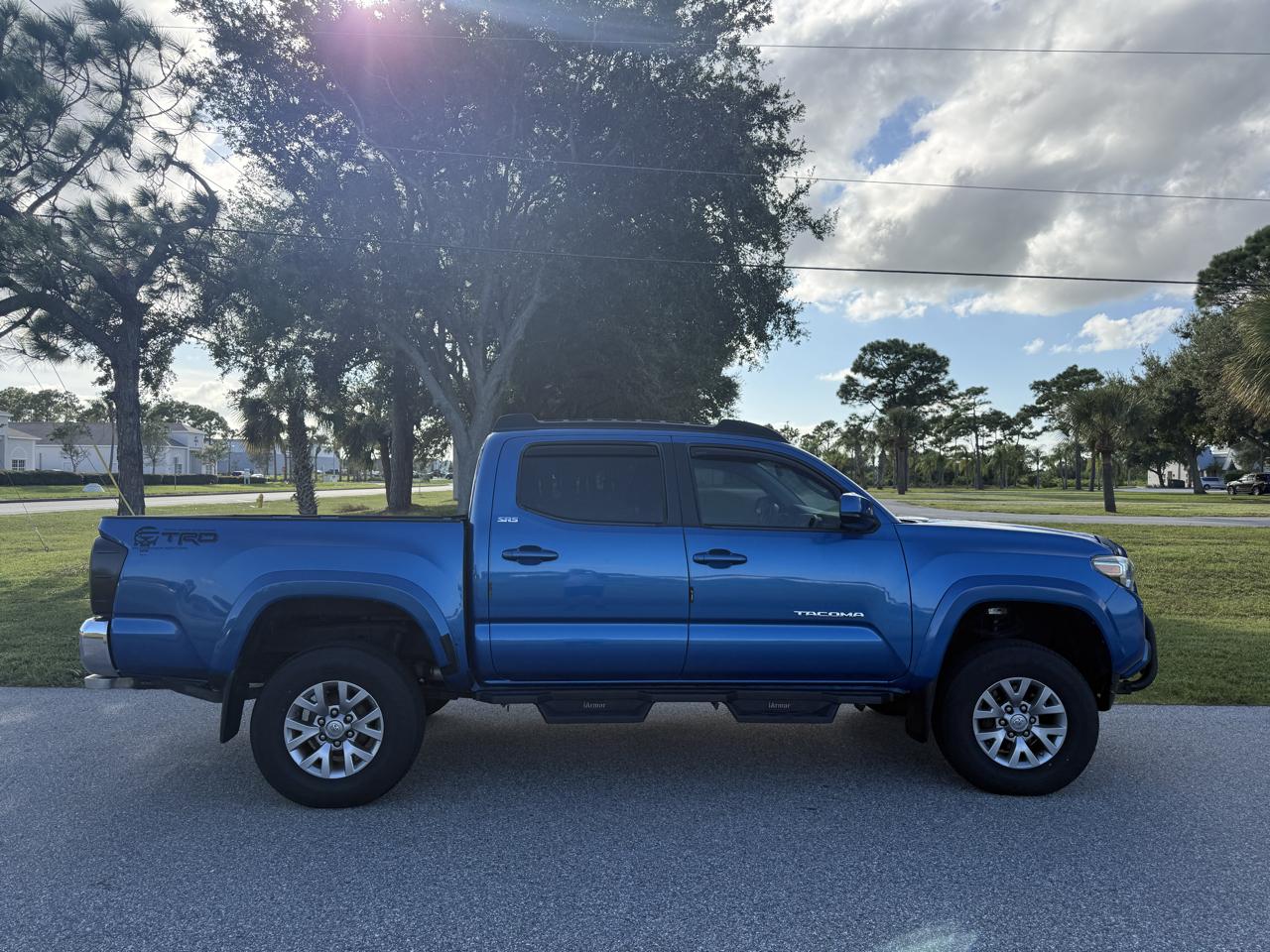 Toyota Tacoma  2016