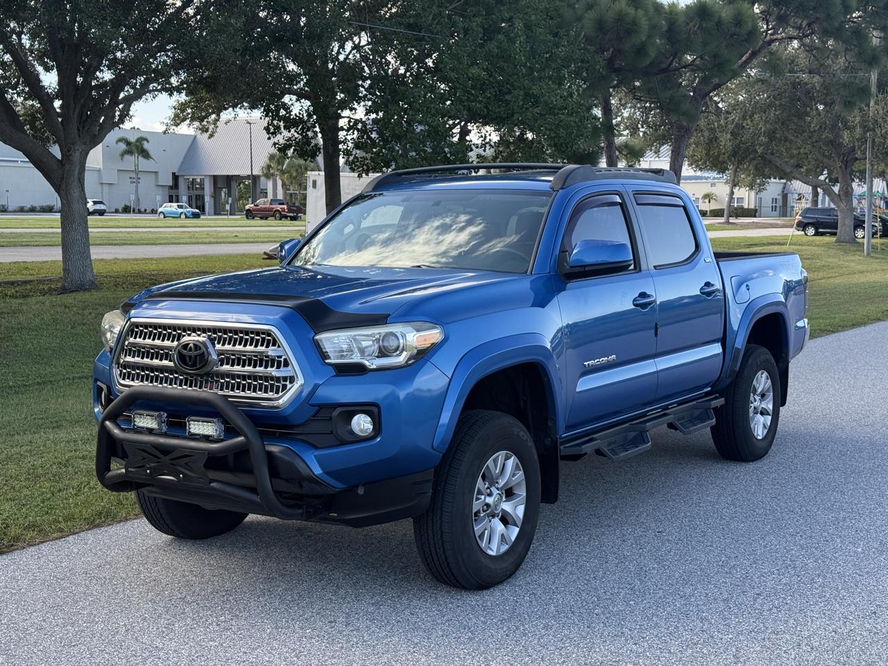 Toyota Tacoma  2016