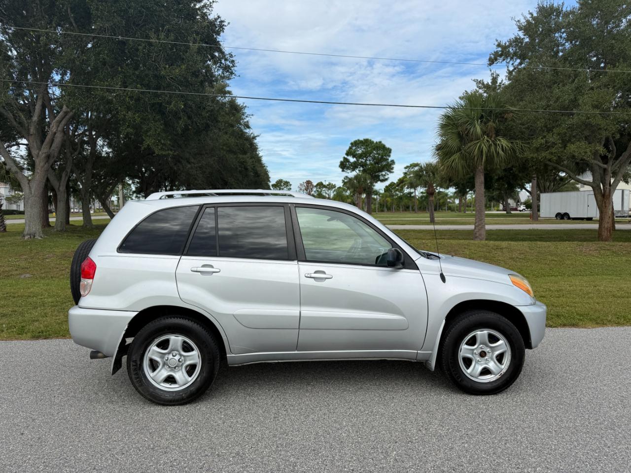 Toyota RAV4  2003