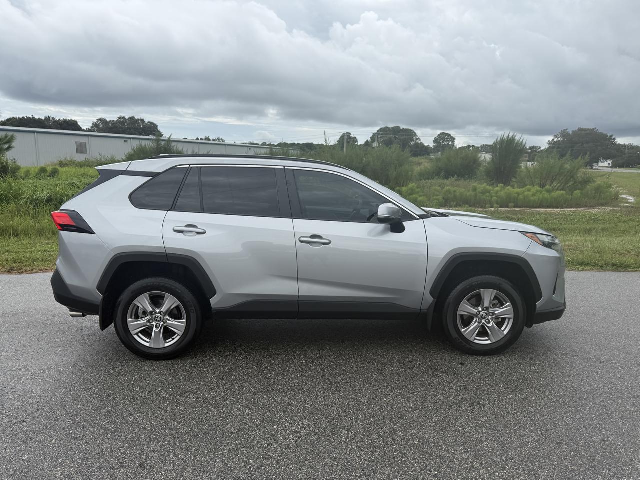 Toyota RAV4  2025