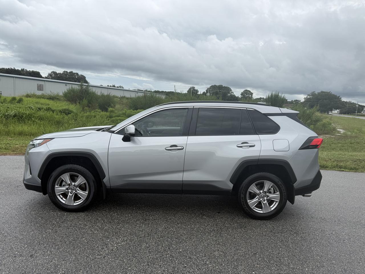 Toyota RAV4  2025