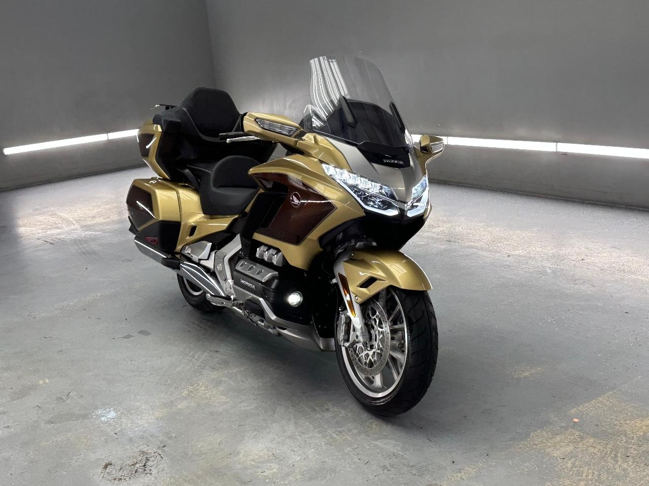 Honda GL1800D (Gold Wing)  2025