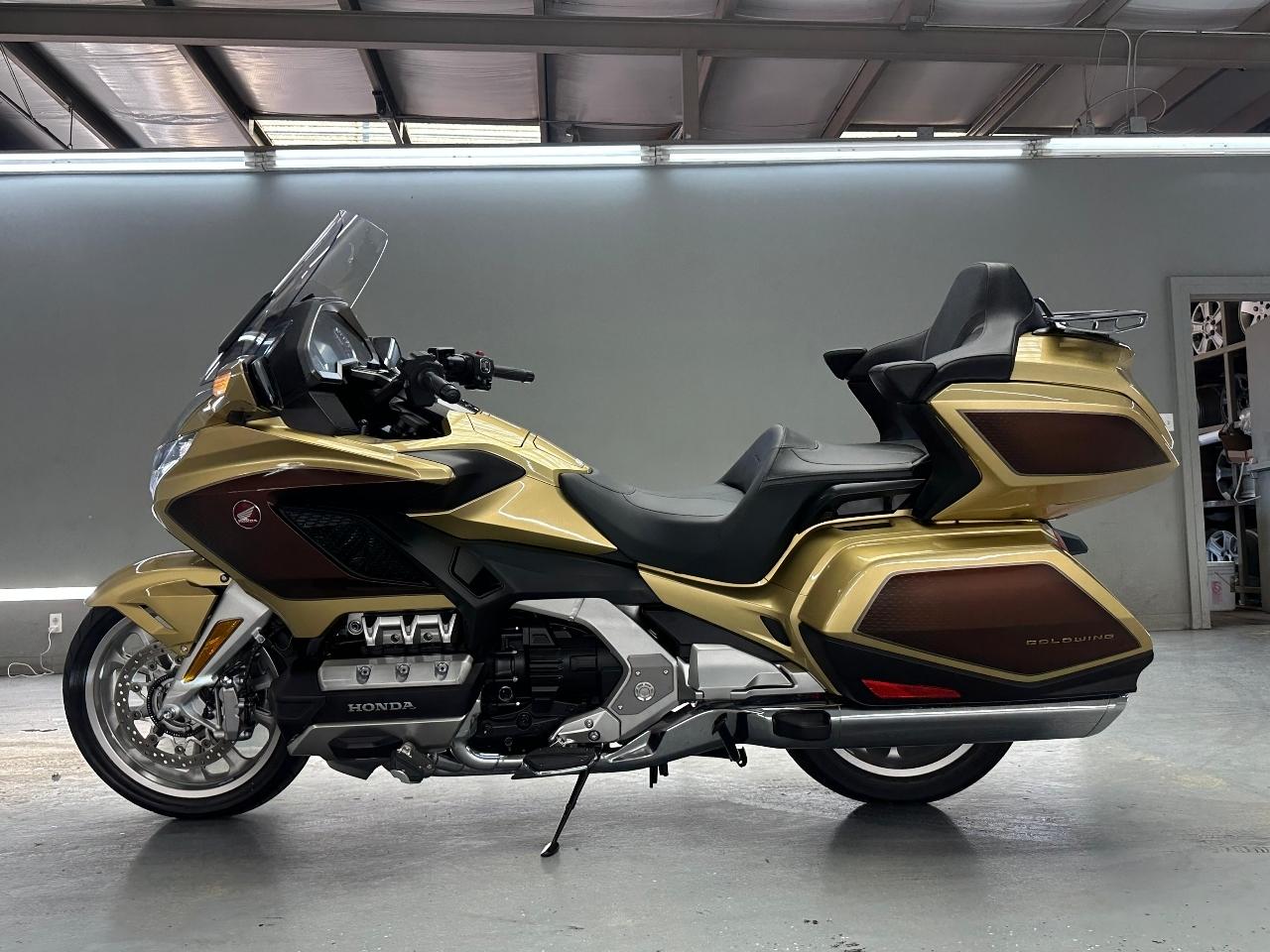 Honda GL1800D (Gold Wing)  2025