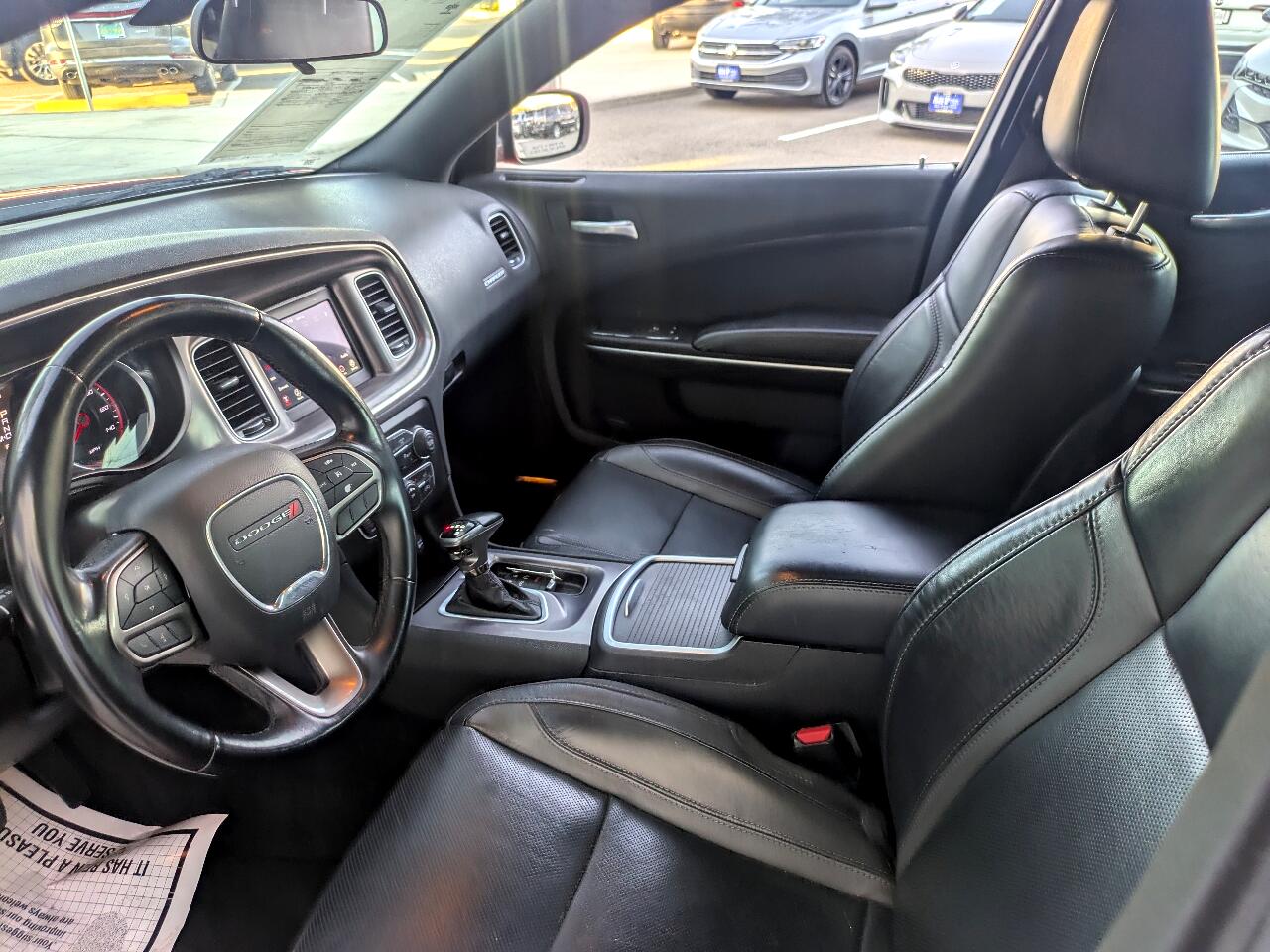 2021 Dodge Charger SXT photo 10