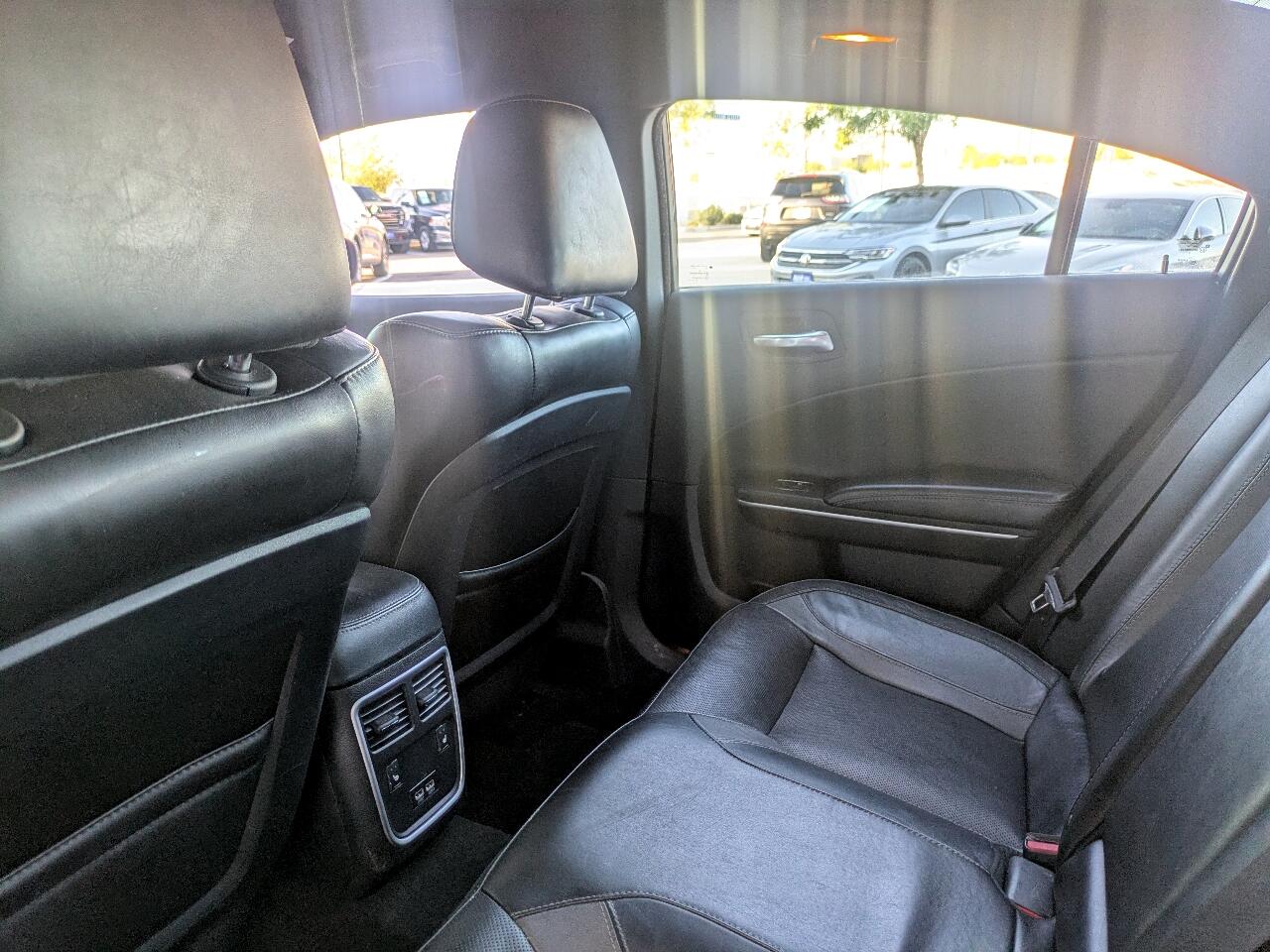 2021 Dodge Charger SXT photo 11