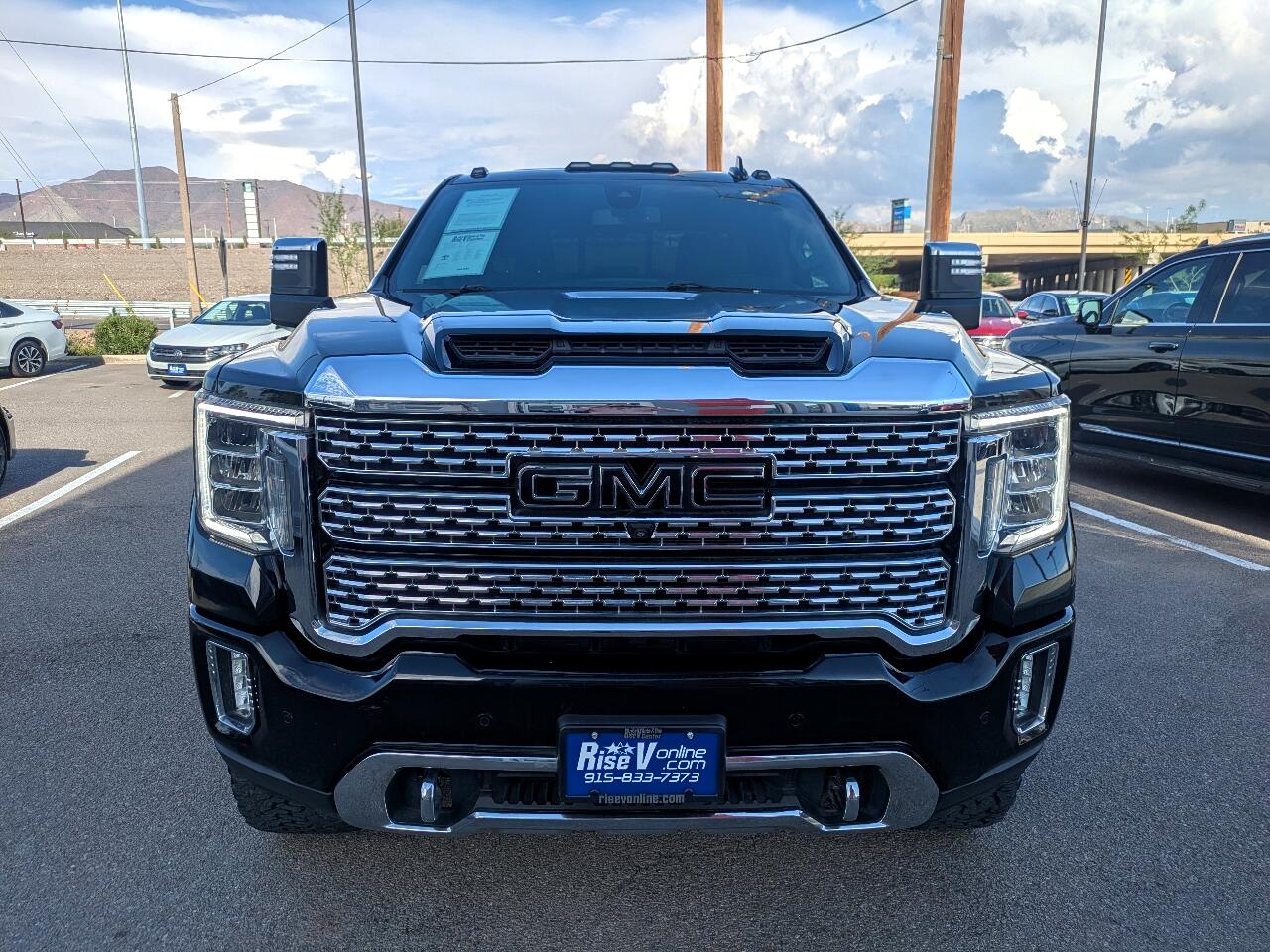 2022 Gmc Sierra HD Denali photo 2