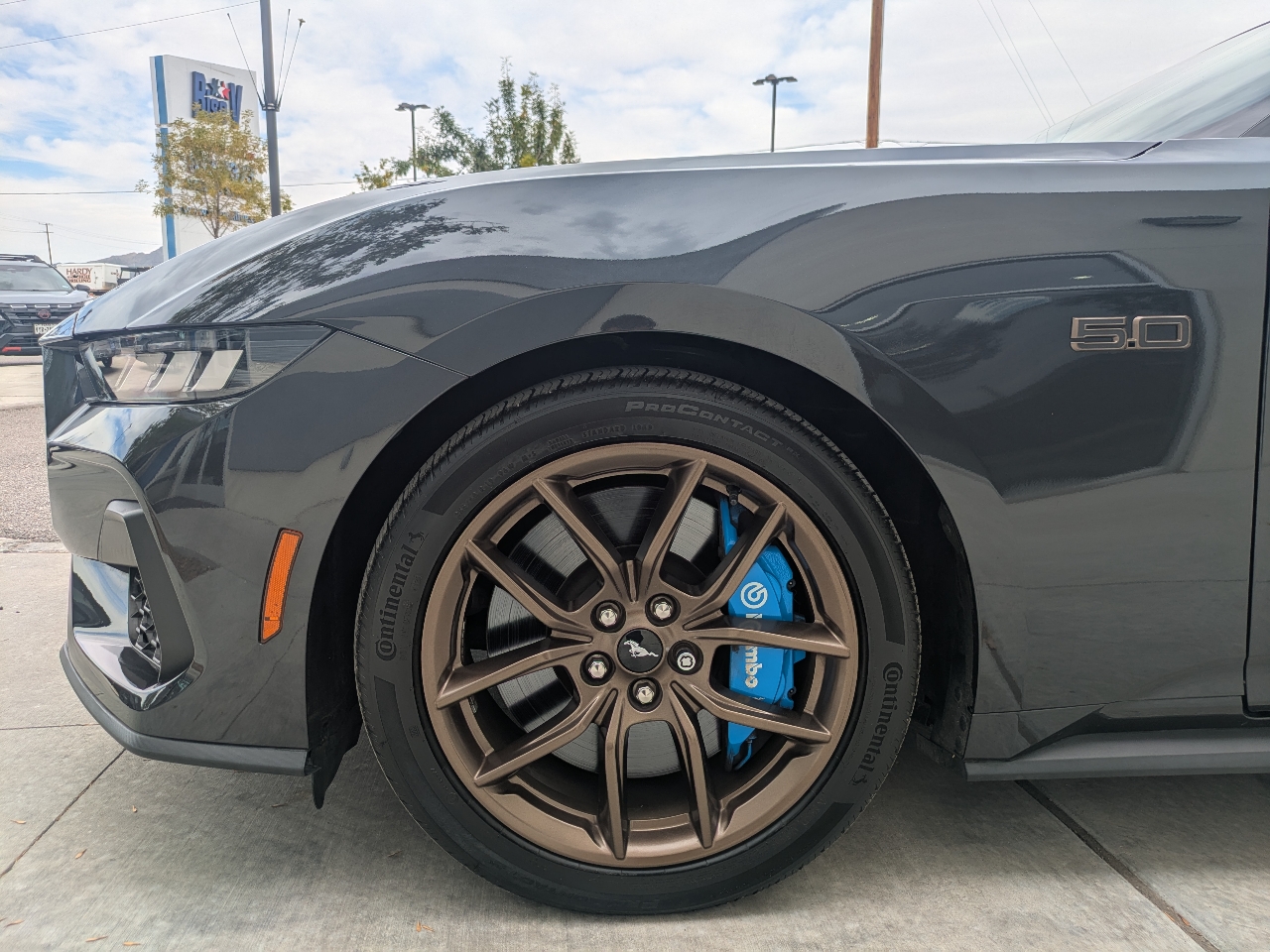 Ford Mustang GT Premium Coupe 2024 Ford Mustang GT Premium Coupe 2024