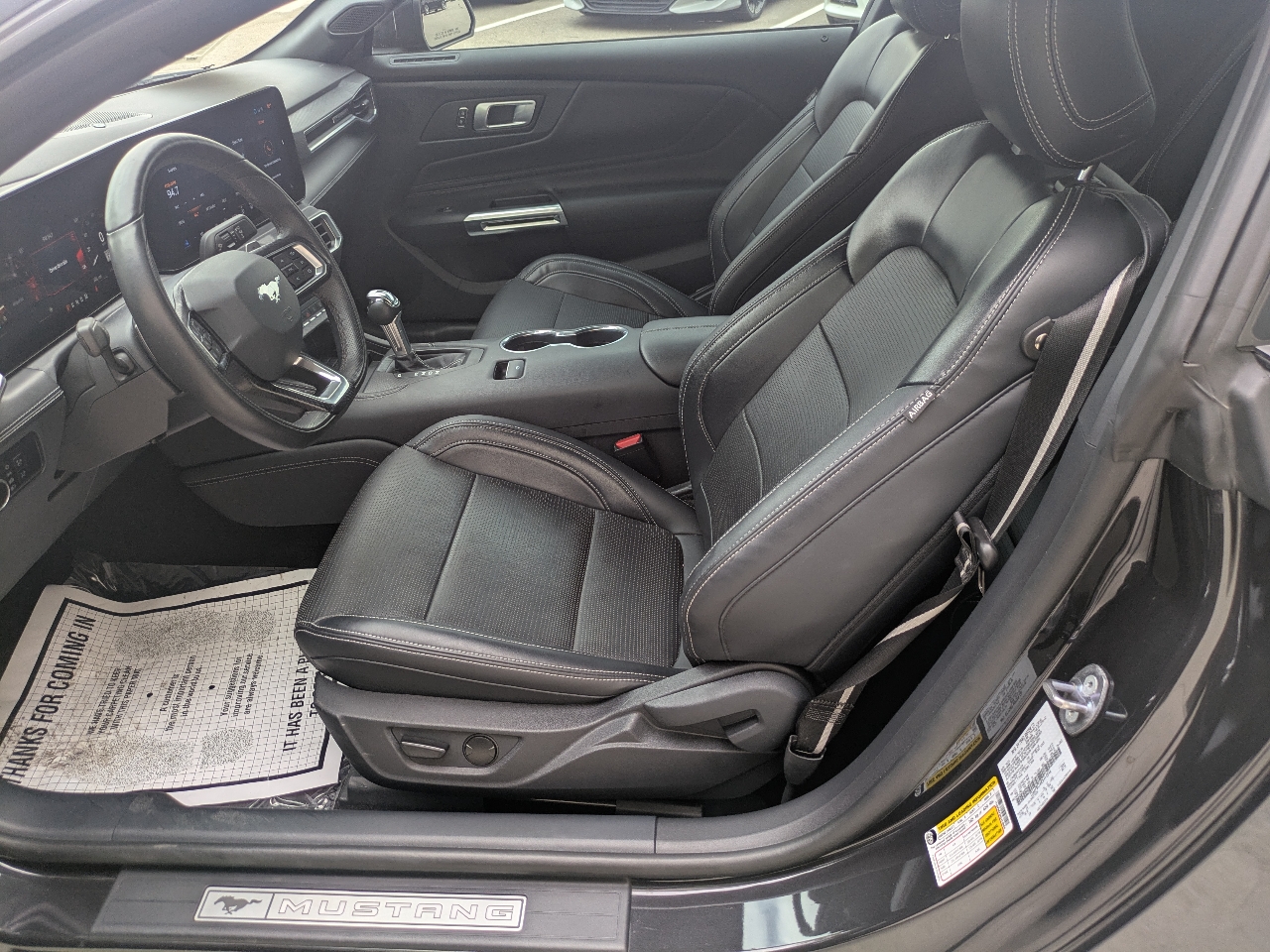 Ford Mustang GT Premium Coupe 2024 Ford Mustang GT Premium Coupe 2024