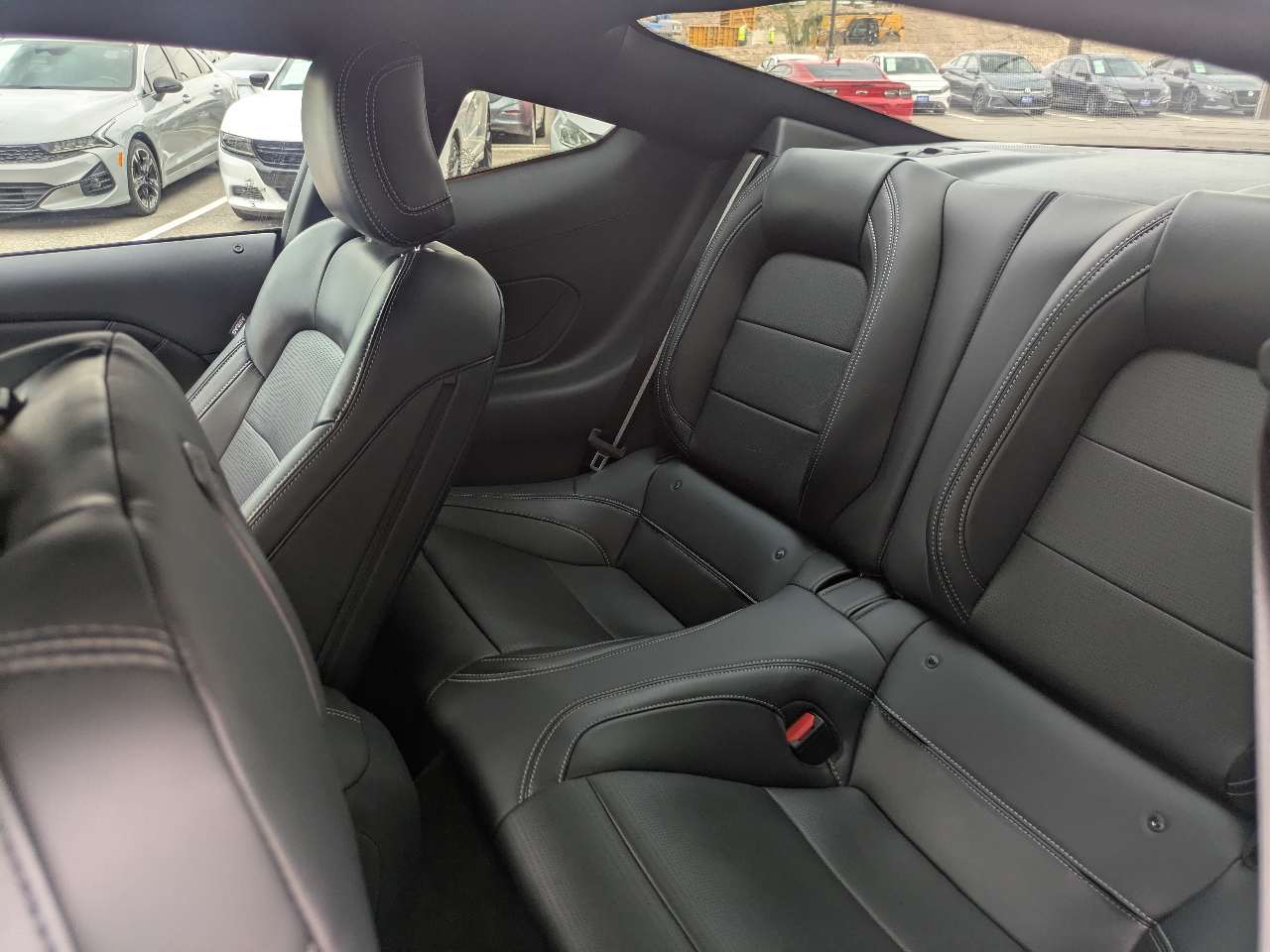 Ford Mustang GT Premium Coupe 2024 Ford Mustang GT Premium Coupe 2024