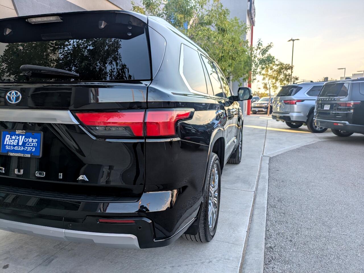 Toyota Sequoia Capstone 4D SUV 4WD 2023 Toyota Sequoia Capstone 4D SUV 4WD 2023