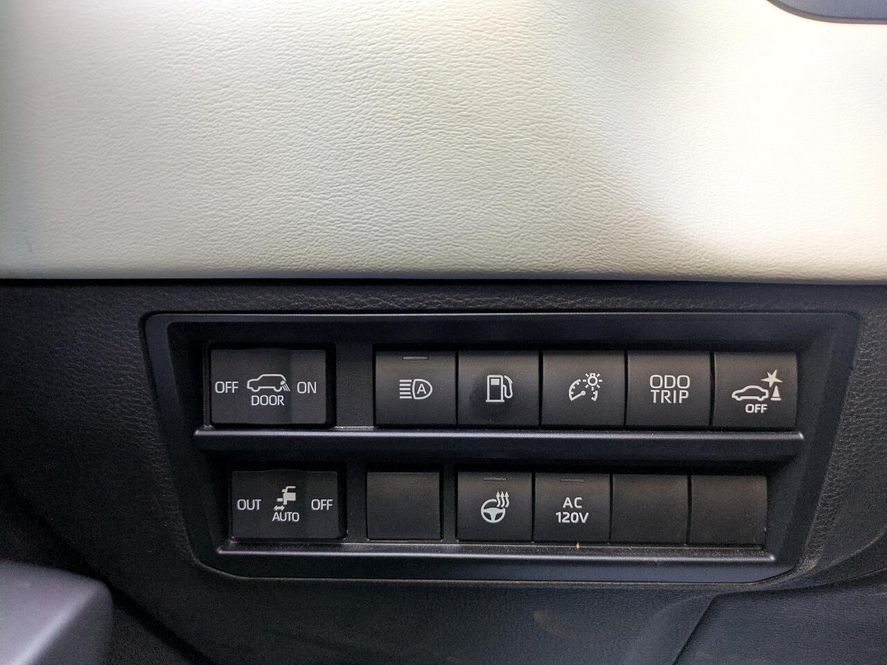 Toyota Sequoia Capstone 4D SUV 4WD 2023 Toyota Sequoia Capstone 4D SUV 4WD 2023