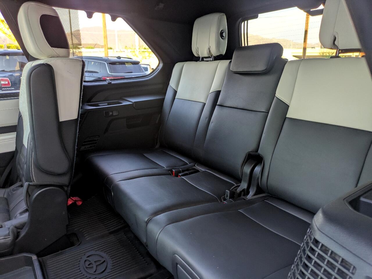 Toyota Sequoia Capstone 4D SUV 4WD 2023 Toyota Sequoia Capstone 4D SUV 4WD 2023